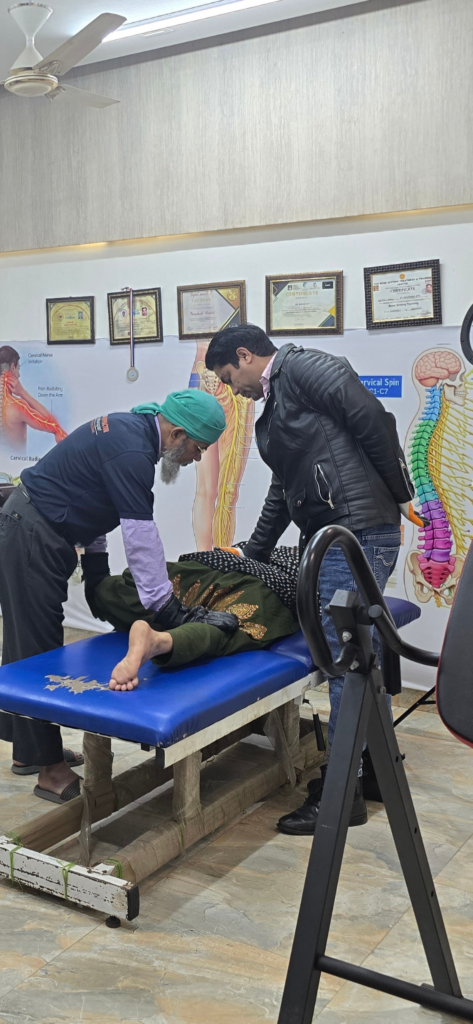 chiropractic-treatment-ghaziabad.jpg